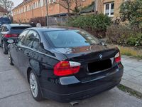 Gebraucht BMW 320 150 PS (110 kW) 2006 Schwarz Limousine