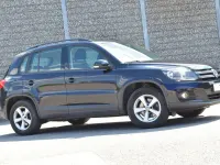 Gebraucht VW Tiguan Trendline 110 PS (80 kW) 2015 Schwarz SUV