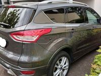 Gebraucht Ford Kuga Titanium 150 PS (110 kW) 2016 Schwarz SUV