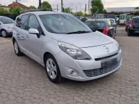 Gebraucht Renault Grand Scénic III 110 PS (80 kW) 2011 Silber Van / Kleinbus