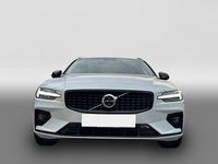 Gebraucht Volvo V60 Plus 197 PS (144 kW) 2025 Weiß Kombi
