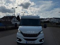Gebraucht Iveco Daily 180 PS (132 kW) 2020 Weiß Van / Kleinbus