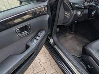 Gebraucht Mercedes E200 Avantgarde 184 PS (135 kW) 2010 Schwarz Limousine