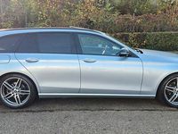 Gebraucht Mercedes E220 Avantgarde 194 PS (142 kW) 2017 Silber Kombi