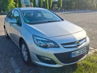 Gebraucht Opel Astra Sport 136 PS (100 kW) 2015 Silber Kombi