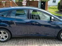 Gebraucht Ford Focus 100 PS (73 kW) 2017 Blau Limousine
