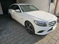 Gebraucht Mercedes C300e 306 PS (225 kW) 2019 Weiß Kombi