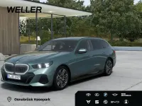 Gebraucht BMW 520 M Sport 197 PS (144 kW) 2025 Cape york grün (grün) Kombi