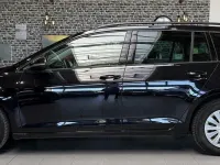 Gebraucht VW Golf VII S 105 PS (77 kW) 2014 Deep black perleffekt Kombi