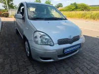 Gebraucht Toyota Yaris Sol 65 PS (47 kW) 2004 Silber Kleinwagen