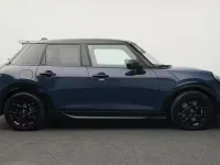 Używany Mini John Cooper Works 156 KM (114 kW) 2025 Niebieski Hatchback