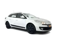 Gebraucht Renault Mégane Expression 111 PS (81 kW) 2013 Weiß Kombi