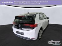 Gebraucht VW ID.3 Pure 110 kW (150 PS) 2022 Gletscherweiss (white), metallic Kleinwagen