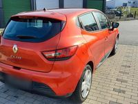 Second-hand Renault Clio IV Expression 73 CP (53 kW) 2014 Roșu Hatchback