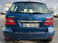 Gebraucht Mercedes B180 116 PS (85 kW) 2010 Blau Van / Kleinbus
