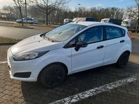 Gebraucht Ford Fiesta 54 PS (39 kW) 2012 Weiß Kleinwagen