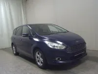 Używany Ford S-MAX Business Edition 150 KM (110 kW) 2016 Niebieski Minivan