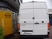 Gebraucht VW Crafter 140 PS (102 kW) 2024 Candyweiß Van