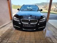 Gebraucht BMW 320 Exclusive 184 PS (135 kW) 2010 Schwarz Kombi