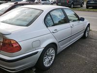 Second-hand BMW 320 150 CP (110 kW) 1999 Argintiu Berlinǎ