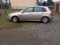 Gebraucht Kia Cerato 2005 Gold Kleinwagen