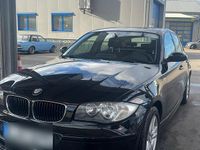 Second-hand BMW 118 143 CP (105 kW) 2009 Negru Hatchback