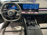 Neu BMW 520 197 PS (144 kW) 2026 Bmw oxidgrau metallic Kombi