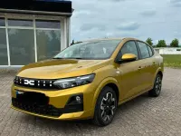 Gebraucht Dacia Logan 100 PS (73 kW) 2026 Gelb Limousine