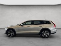 Gebraucht Volvo V60 CC Plus 197 PS (144 kW) 2024 Silber Kombi