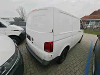 Second-hand VW Transporter 110 CP (80 kW) 2022 Alb Van