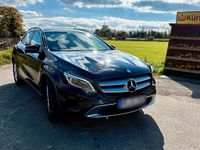 Gebraucht Mercedes GLA250 211 PS (155 kW) 2016 Schwarz SUV