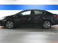 Gebraucht Toyota Avensis Edition 147 PS (108 kW) 2015 Mysticschwarz / night time bla (metallic) Limousine