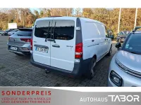 Gebraucht Mercedes Vito 163 PS (119 kW) 2015 Arktikweiss Van
