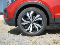 Neu VW T-Cross 95 PS (69 kW) 2026 Kingsrot metallic SUV