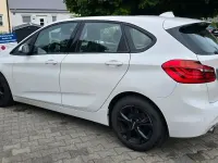 Gebraucht BMW 218 Active Tourer 150 PS (110 kW) 2015 Weiß Van / Kleinbus