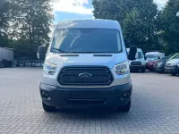 Gebraucht Ford Transit Trend 131 PS (96 kW) 2019 Silber Van