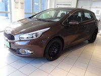 Gebraucht Kia Ceed Vision 99 PS (72 kW) 2014 Braun metallic Kleinwagen