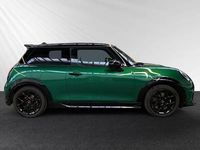 Gebraucht Mini Cooper 156 PS (114 kW) 2024 British racing green metallic Kleinwagen