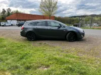 Gebraucht Opel Astra 160 PS (117 kW) 2012 Grau Limousine