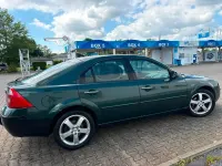 Usado Ford Mondeo 110 CV (80 kW) 2004 Gris Berlina