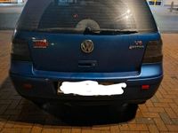 Gebraucht VW Golf IV 116 PS (85 kW) 2000 Blau Kleinwagen