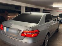 Gebraucht Mercedes E250 Avantgarde 204 PS (150 kW) 2010 Silber Limousine