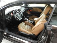 Gebraucht Opel Cascada Innovation 170 PS (125 kW) 2015 Braun Cabrio