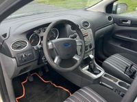 gebraucht Ford Focus 1,8