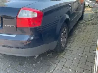 Gebraucht Audi A4 131 PS (96 kW) 2001 Blau Limousine