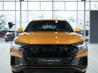 Używany Audi Q8 S-Line 286 KM (210 kW) 2019 Pomarańczowy SUV