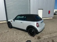 Gebraucht Mini Cooper Cabriolet 122 PS (89 kW) 2012 Silber Cabrio