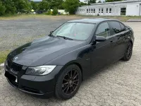 Gebraucht BMW 318 129 PS (94 kW) 2006 Schwarz Limousine