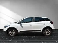 Gebraucht Hyundai i20 Active 101 PS (74 kW) 2020 Weiß Kleinwagen