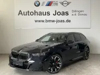 Neu BMW 550e Performance 489 PS (359 kW) 2026 Schwarz Limousine